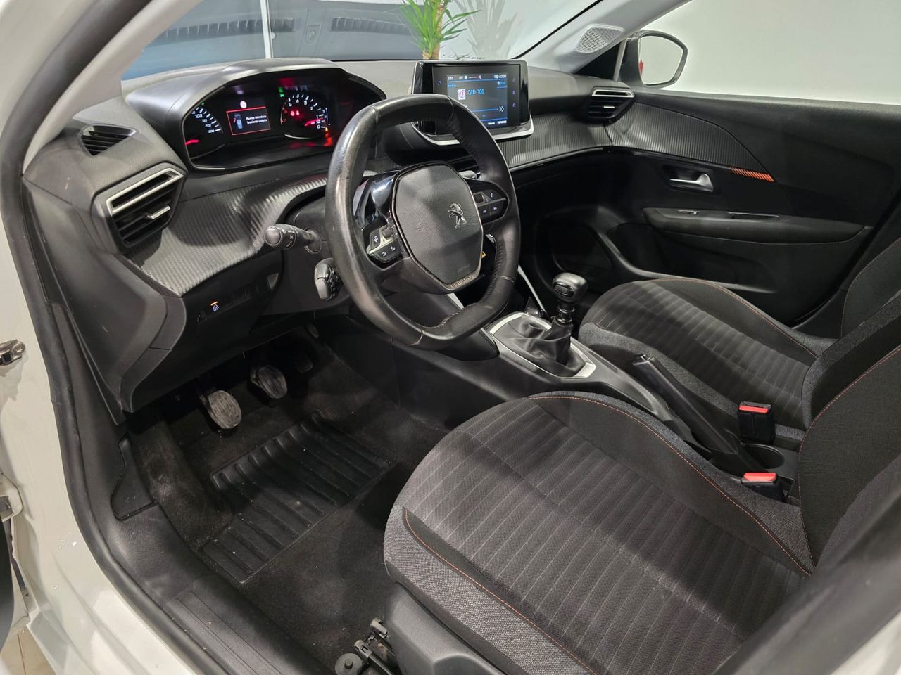 Peugeot 208 Active Pack HDi 100 - Foto 10