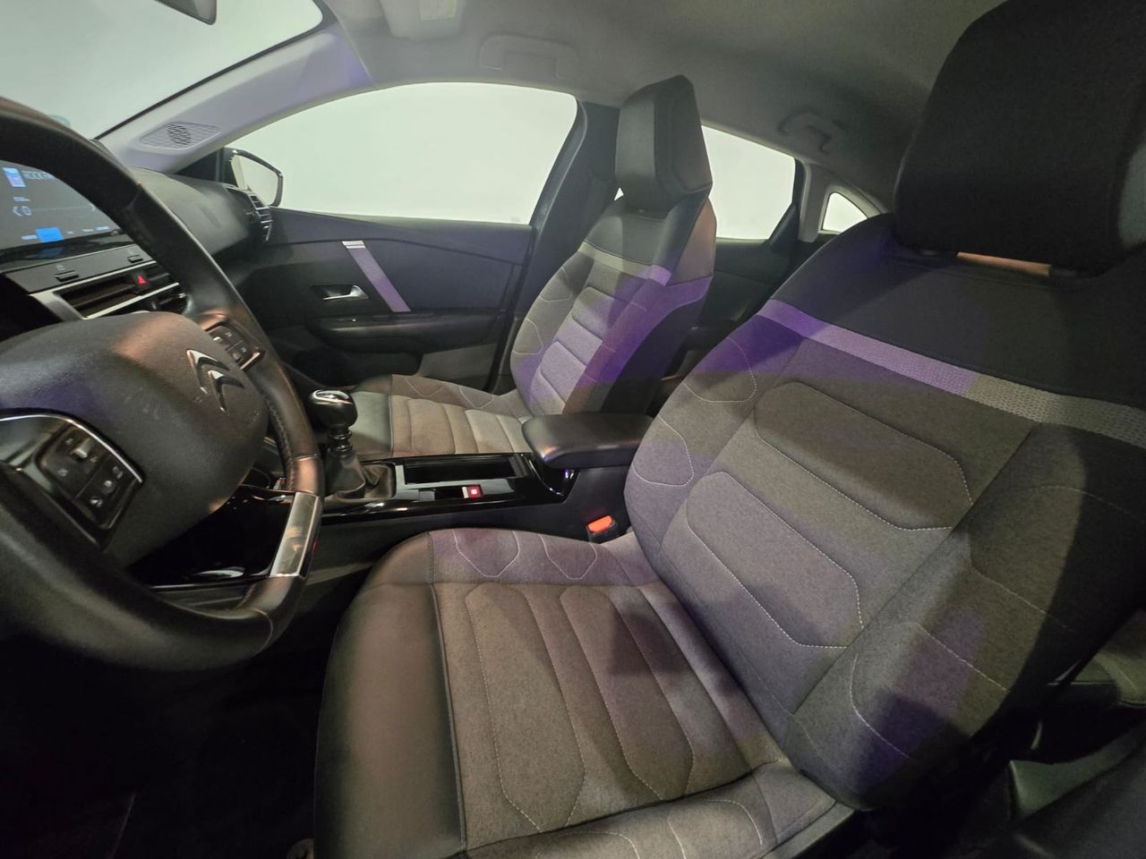 Citroën C4 PureTech 130 Feel Pack - Foto 12