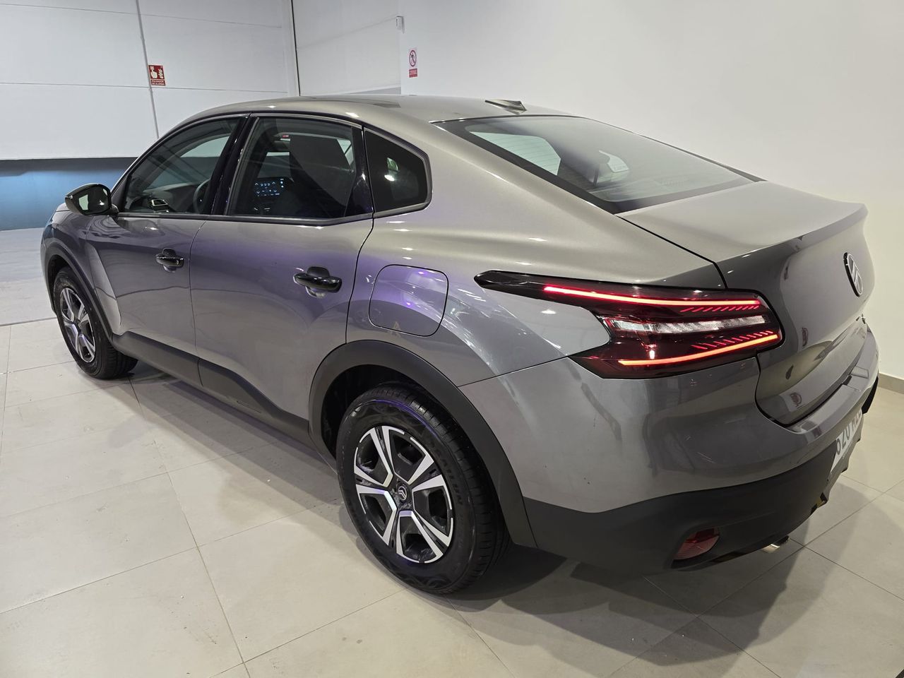 Citroën C4 X Hybrid 136 You - Foto 9