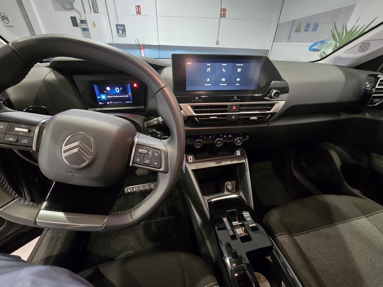 Citroën C4 X Hybrid 136 You - Foto 12