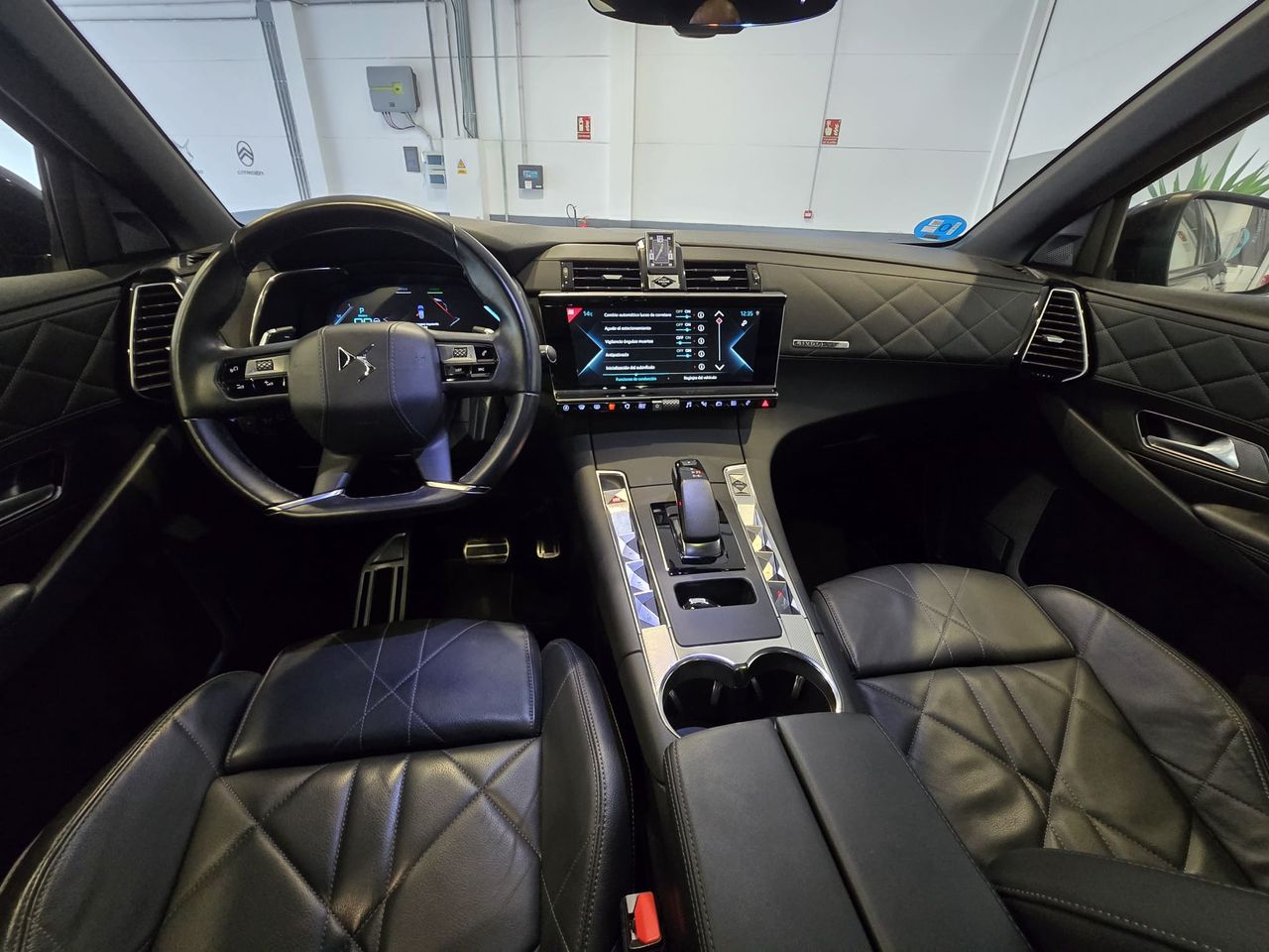 DS DS 7 E-TENSE 225 LIGNE NOIRE - Foto 9