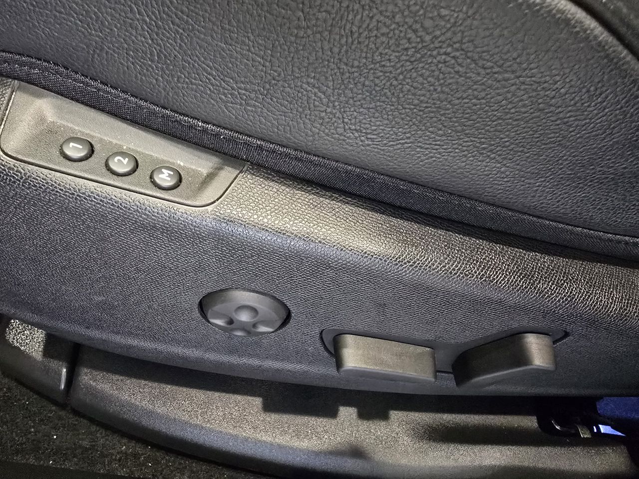 DS DS 7 E-TENSE 225 LIGNE NOIRE - Foto 19