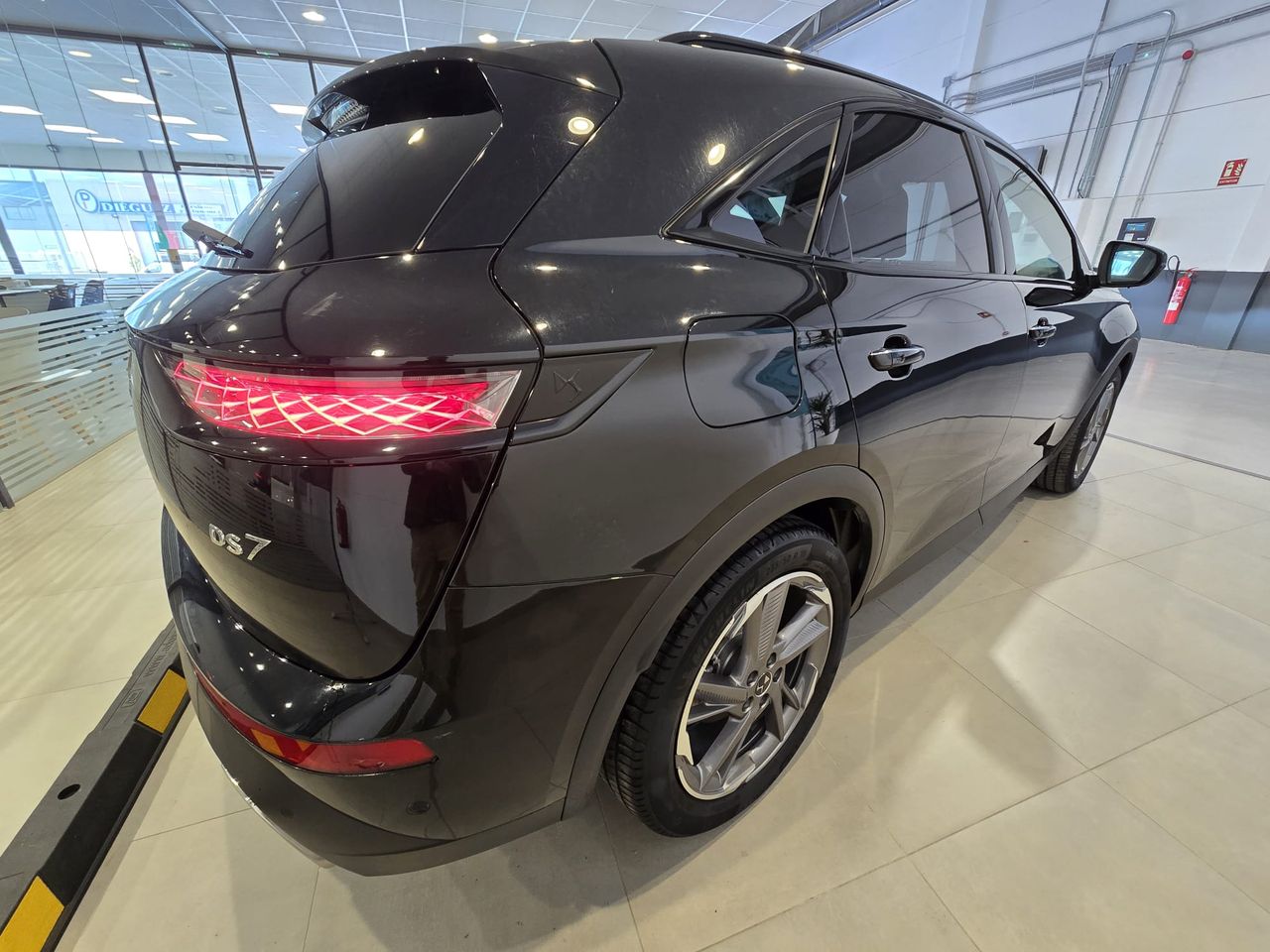 DS DS 7 E-TENSE 225 LIGNE NOIRE - Foto 5
