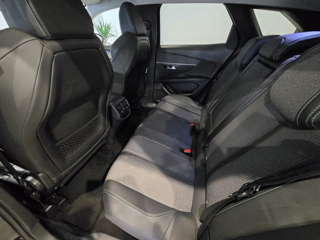 Peugeot 3008 N 3008 Allure Pack BlueHDi 130 S&S EAT8 - Foto 11