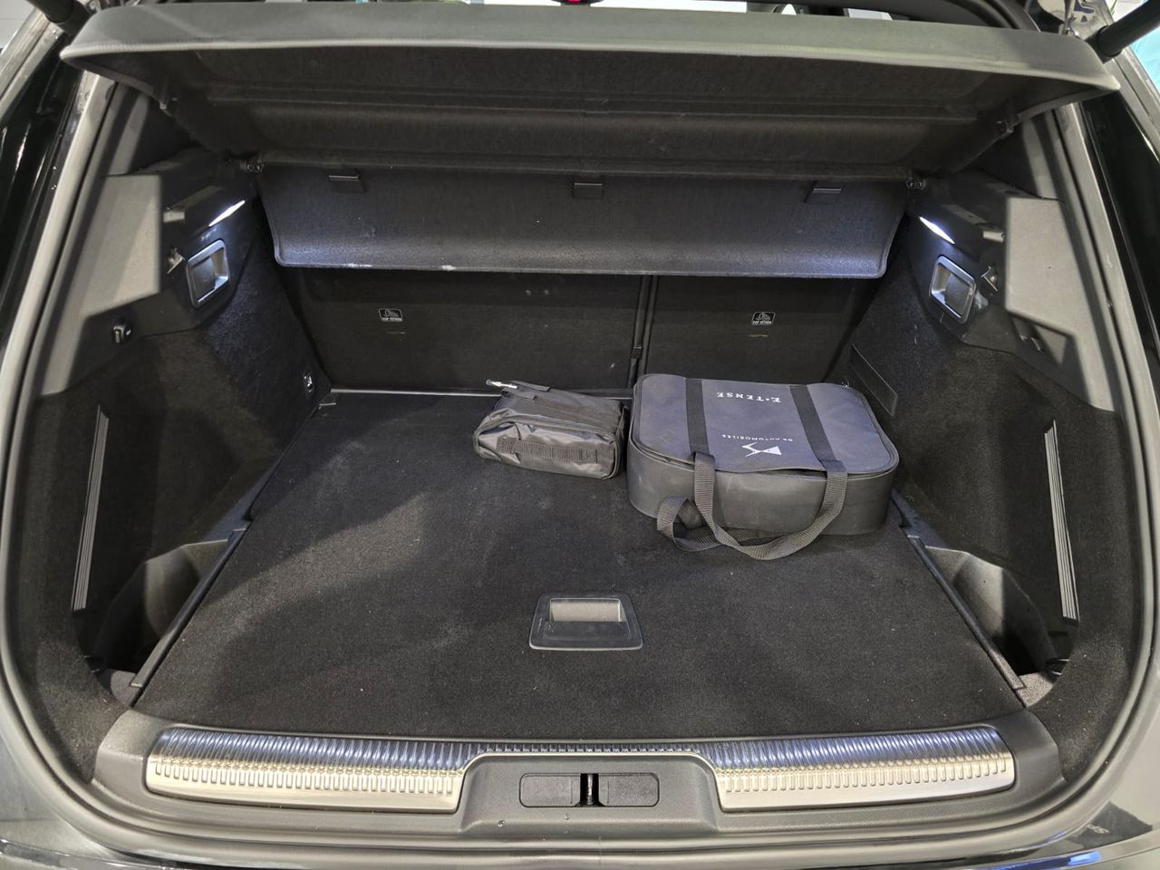 DS DS 7 DS 7 CROSSBACK E-TENSE 4x4 Grand Chic - Foto 18