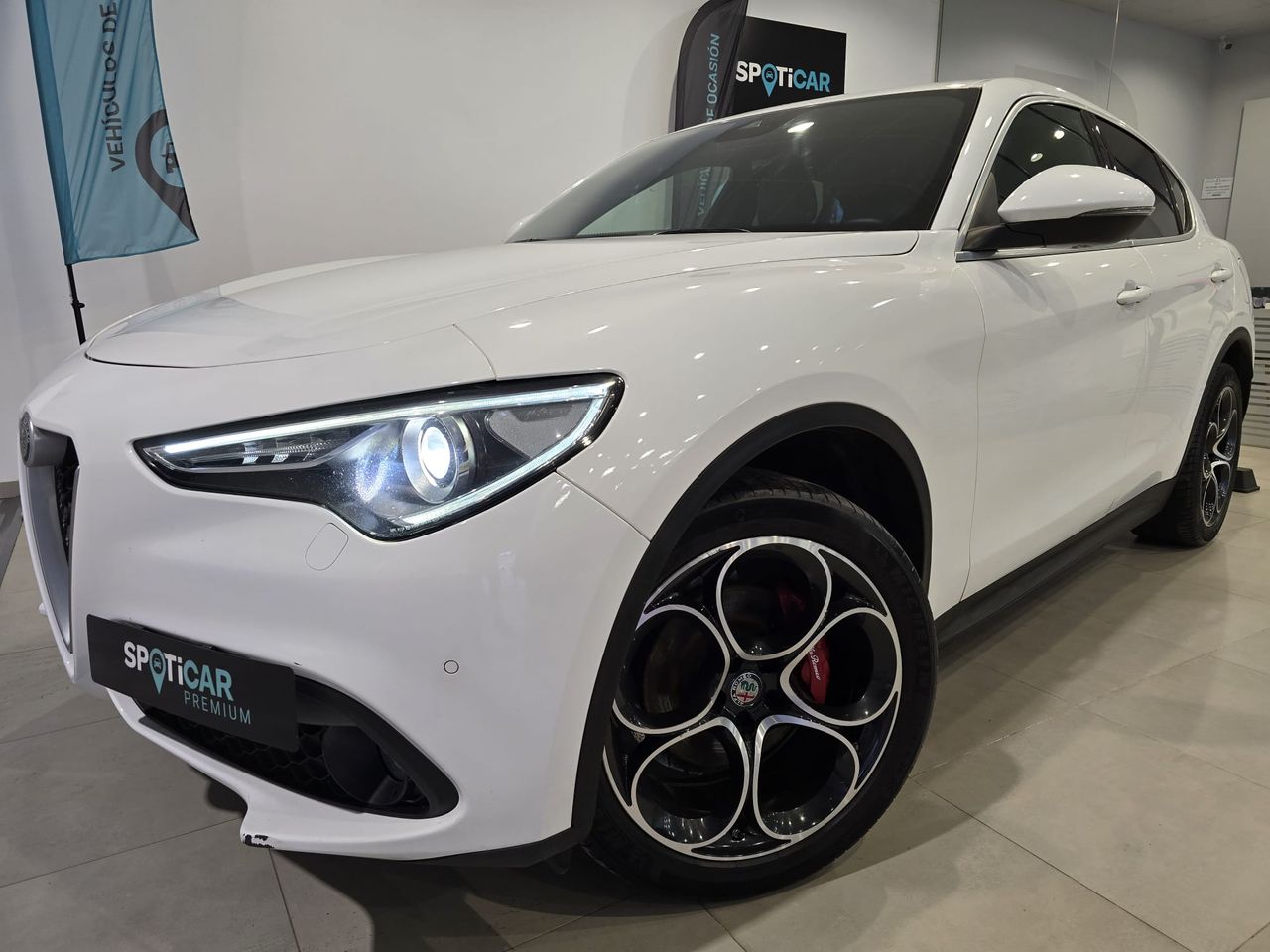 Alfa Romeo Stelvio Executive 2.2 Diesel 154 kW (210 CV) AT8 Q4 - Foto 3