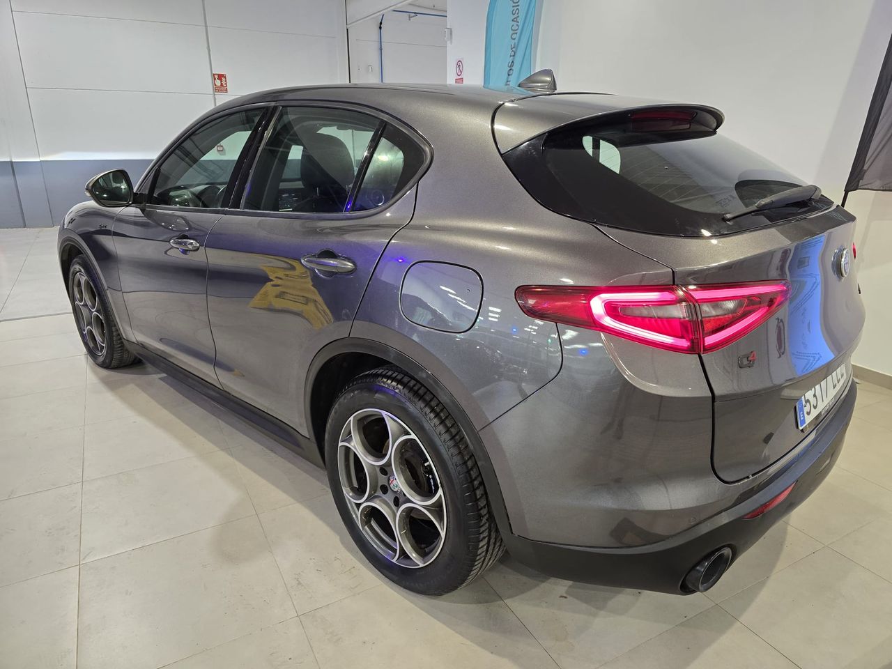 Alfa Romeo Stelvio 2.2 Diesel 140 kW (190 CV) Sprint Q4 - Foto 9