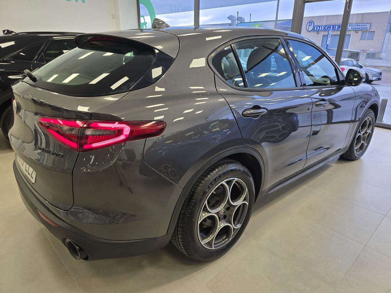 Alfa Romeo Stelvio 2.2 Diesel 140 kW (190 CV) Sprint Q4 - Foto 5