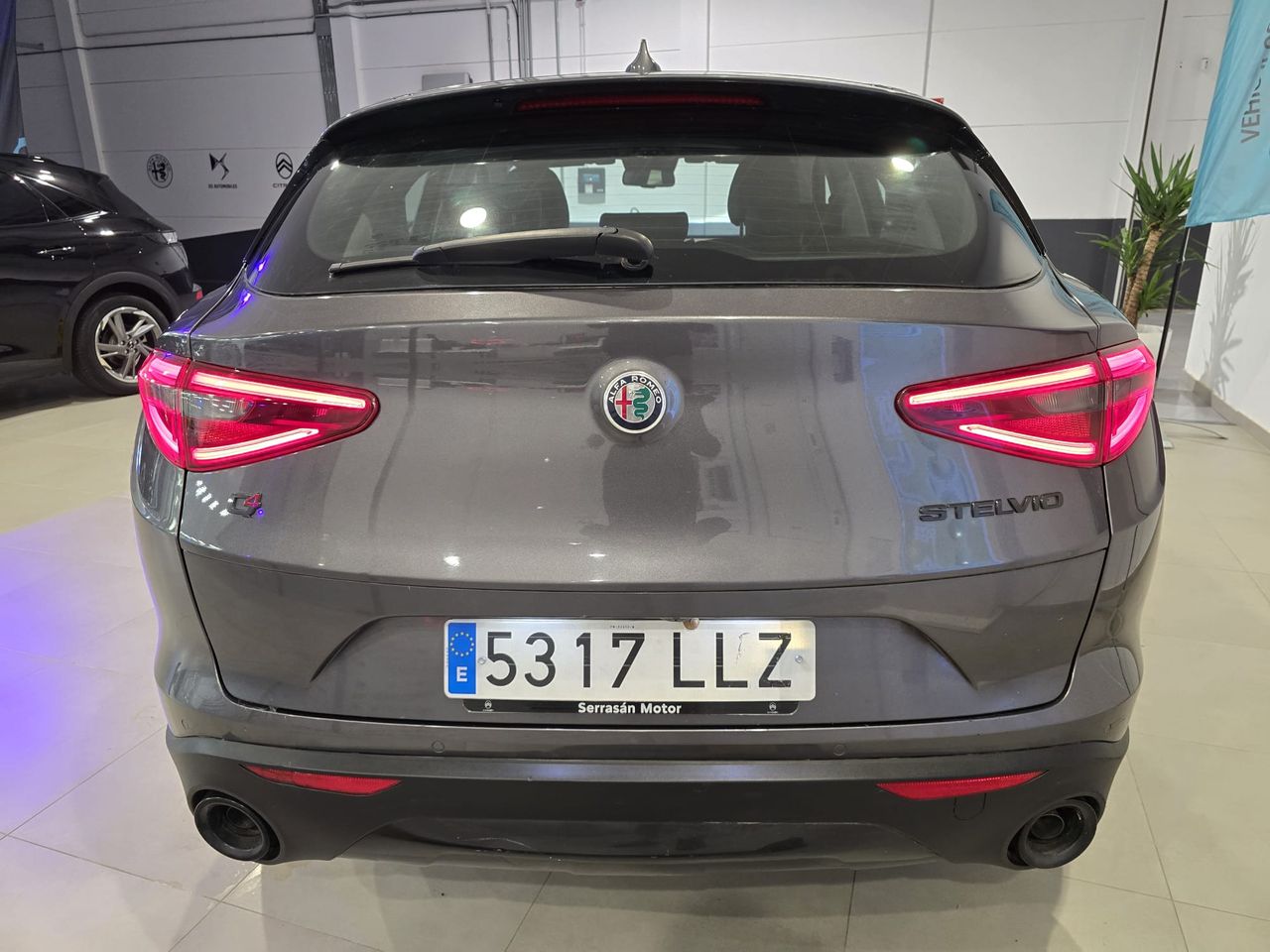 Alfa Romeo Stelvio 2.2 Diesel 140 kW (190 CV) Sprint Q4 - Foto 8