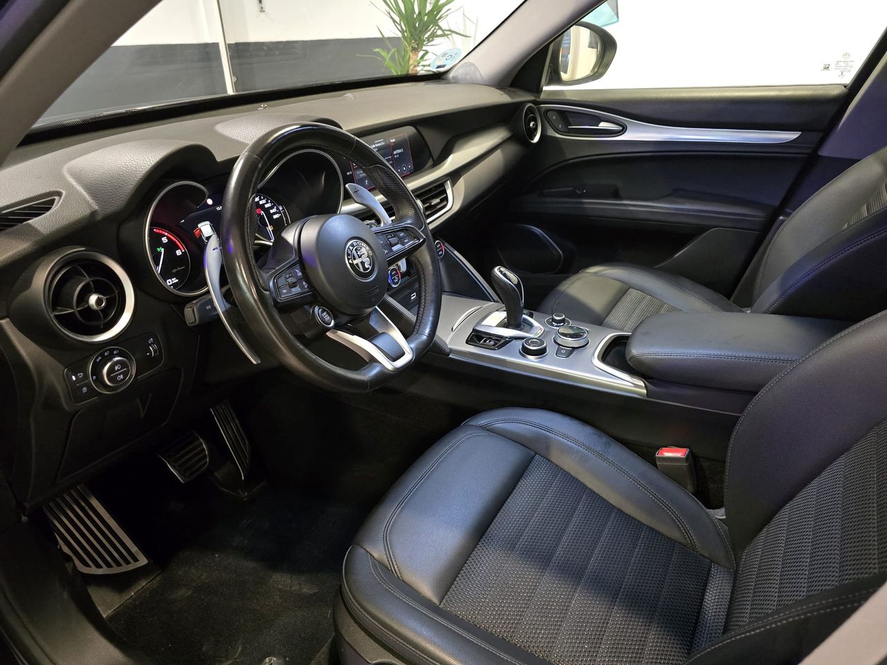 Alfa Romeo Stelvio 2.2 Diesel 140 kW (190 CV) Sprint Q4 - Foto 10