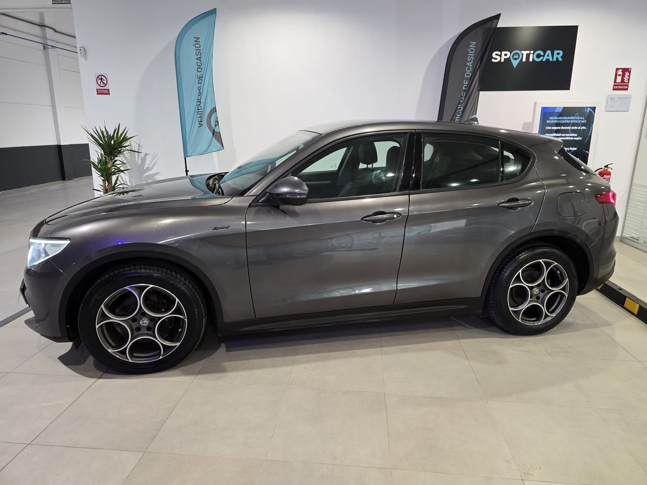 Alfa Romeo Stelvio 2.2 Diesel 140 kW (190 CV) Sprint Q4 - Foto 3
