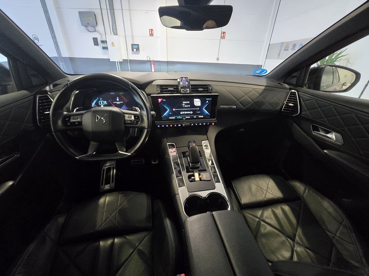 DS DS 7 Crossback DS 7 CROSSBACK E-TENSE 225 LIGNE NOIRE - Foto 15