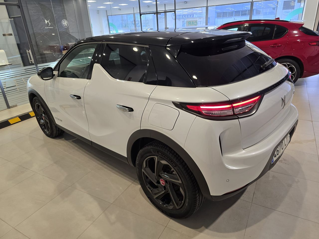 DS DS 3 Crossback PureTech 130 Aut. Performance Line - Foto 7