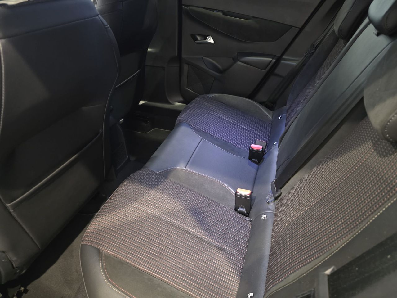 DS DS 3 Crossback PureTech 130 Aut. Performance Line - Foto 13