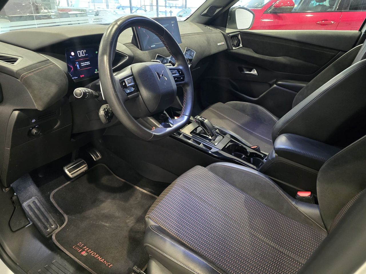 DS DS 3 Crossback PureTech 130 Aut. Performance Line - Foto 9