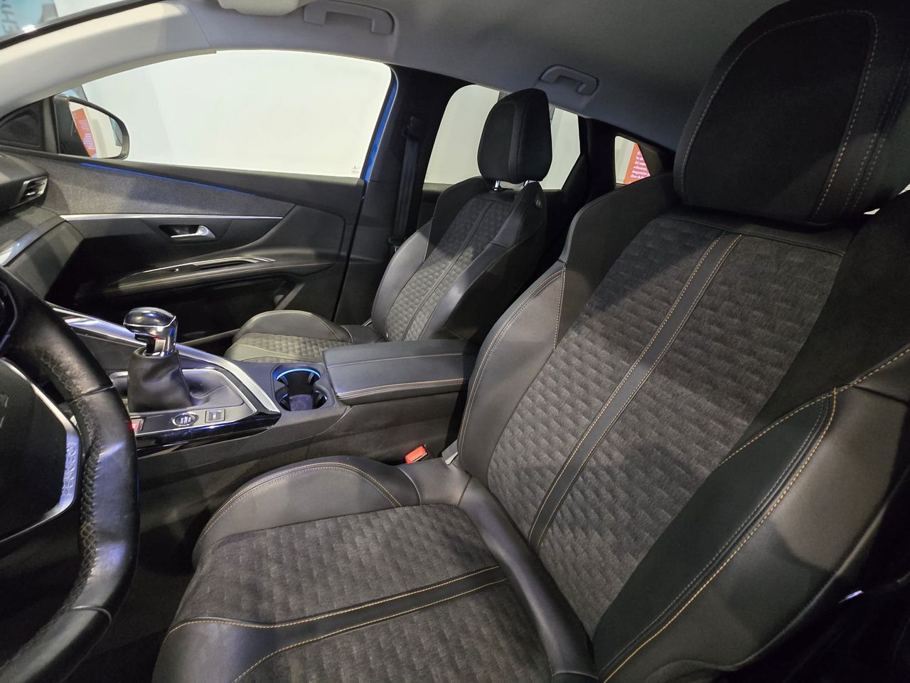 Peugeot 3008 Hybrid N 3008 Roadtrip 130 S&S 6 Vel. MAN - Foto 13