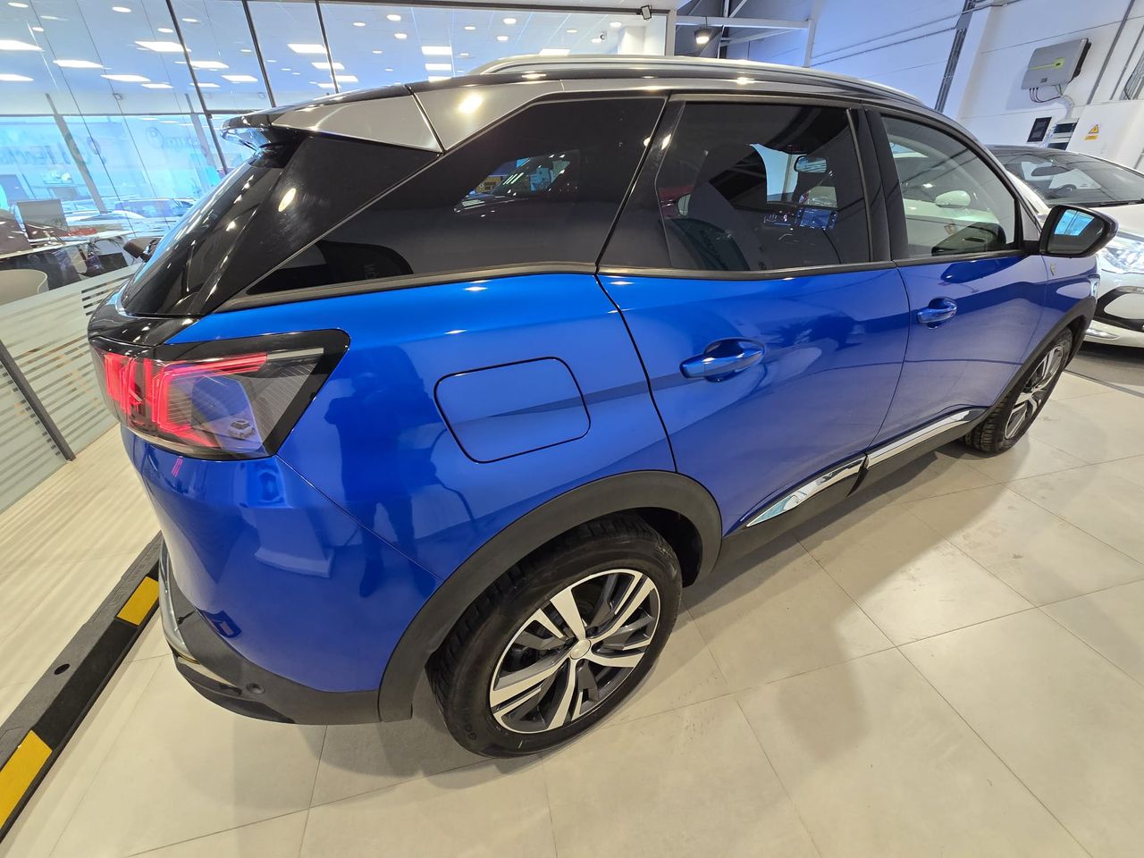 Peugeot 3008 Hybrid N 3008 Roadtrip 130 S&S 6 Vel. MAN - Foto 11