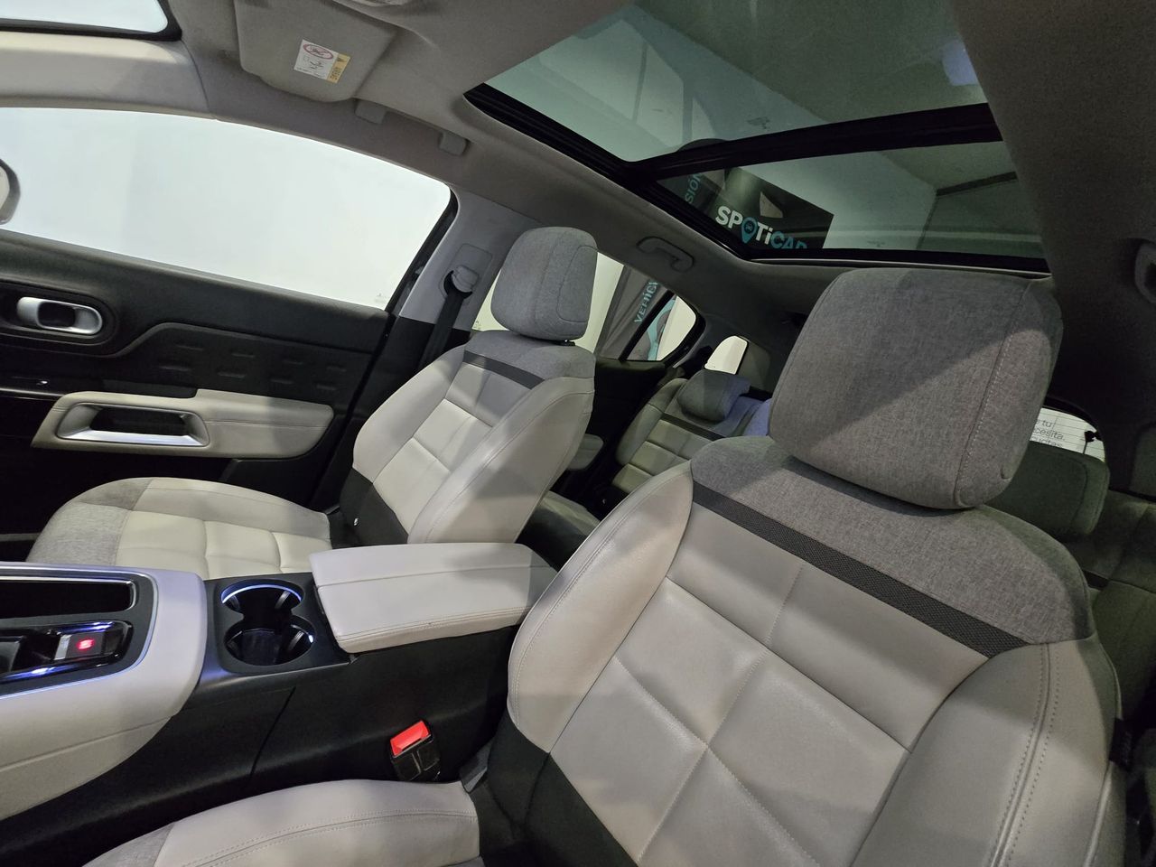 Citroën C5 Aircross SUV C5 Aircross Hybrid 225 ë-EAT8 Shine - Foto 16