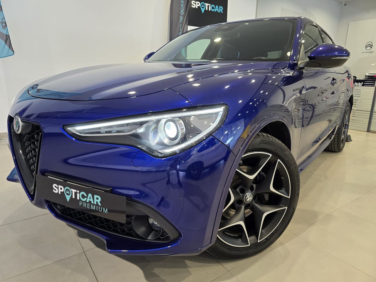 Alfa Romeo Stelvio 2.2 Diesel 154 kW (210 CV) Veloce Q4 - Foto 3