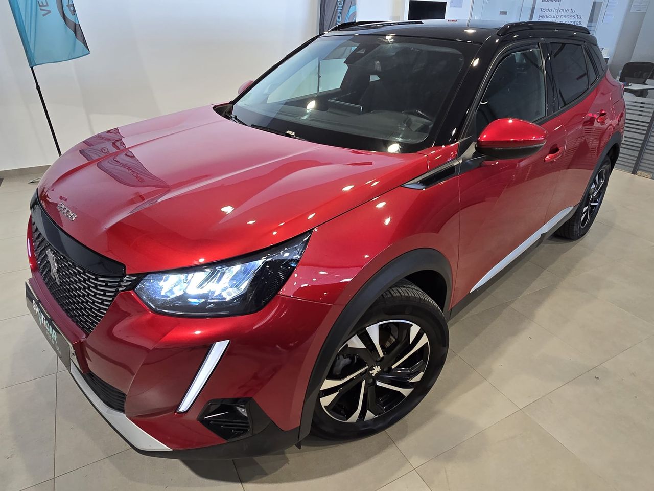 Peugeot 2008 Allure Pack BlueHDi 110 - Foto 5