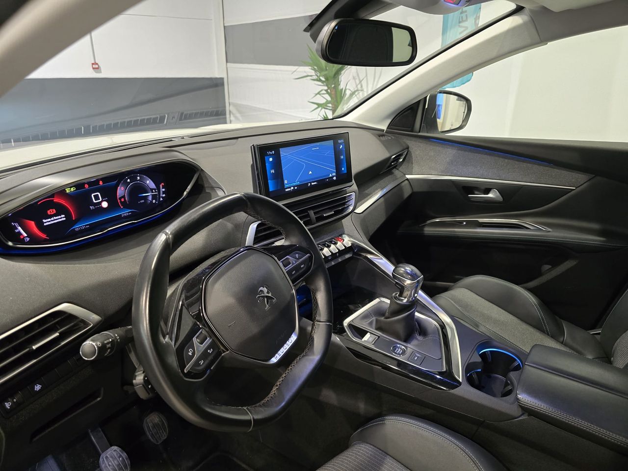 Peugeot 3008 Allure Pack BlueHDi 130 S&S - Foto 9