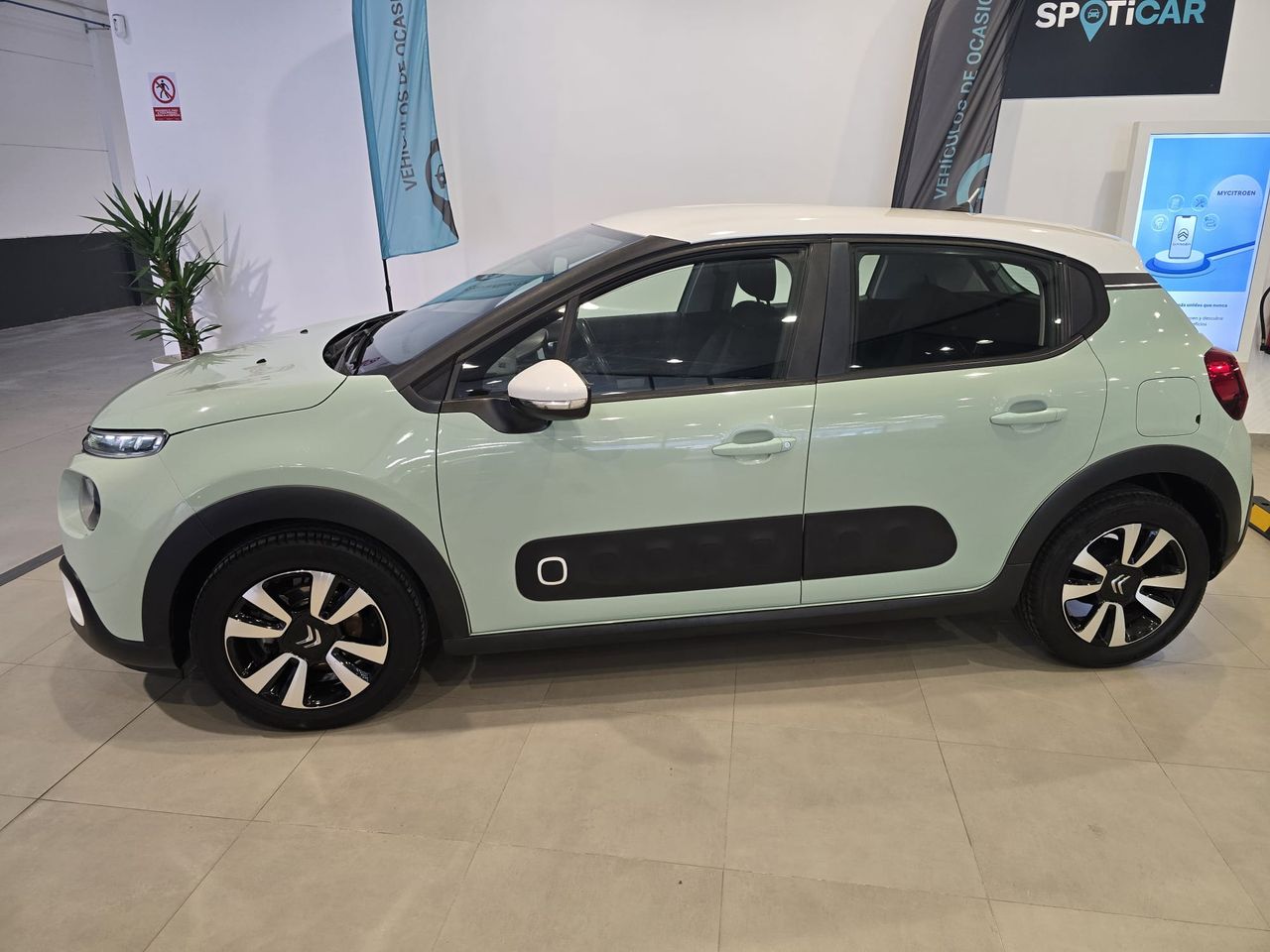 Citroën C3 PureTech 83 Feel - Foto 8