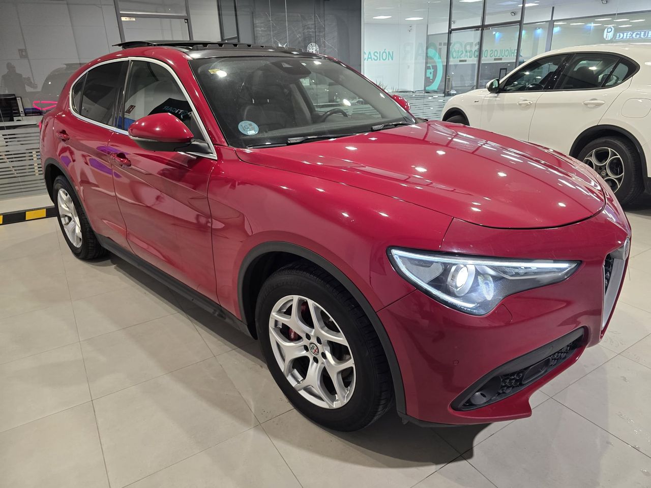 Alfa Romeo Stelvio Executive 2.2 Diesel 140 kW (190 CV) AT8 RWD - Foto 6
