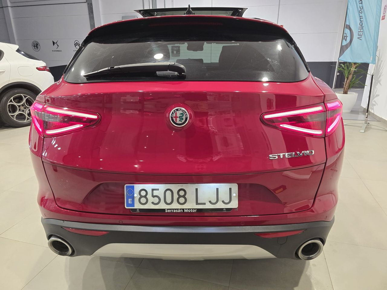 Alfa Romeo Stelvio Executive 2.2 Diesel 140 kW (190 CV) AT8 RWD - Foto 7