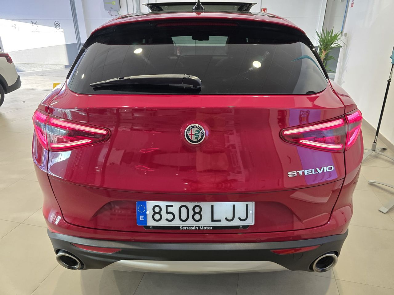 Alfa Romeo Stelvio Executive 2.2 Diesel 140 kW (190 CV) AT8 RWD - Foto 9