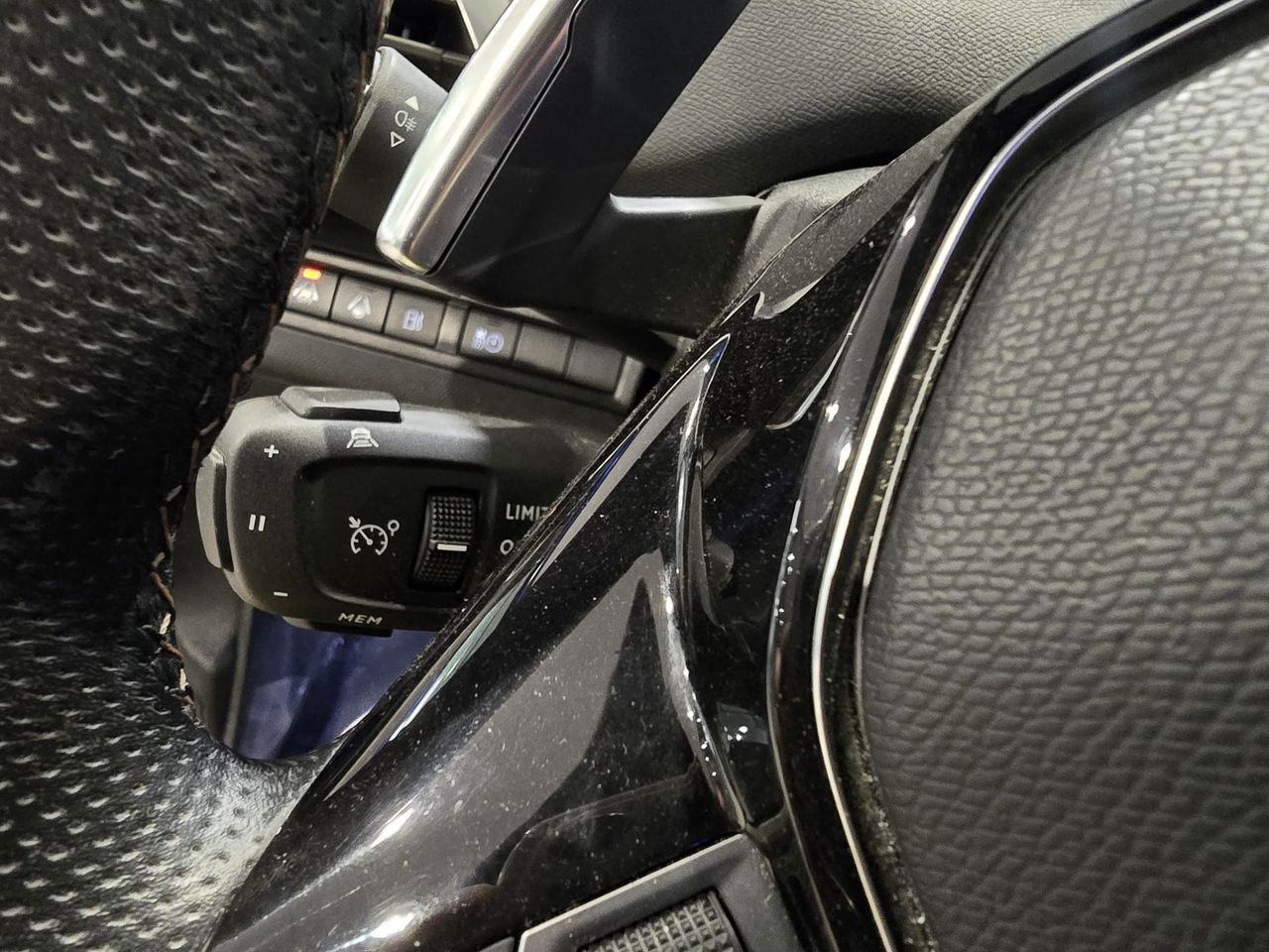 Peugeot 3008 Hybrid GT HYBRID 225 e-EAT8 - Foto 13