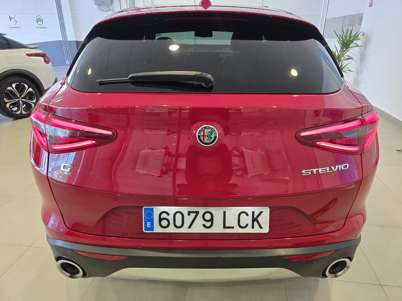 Alfa Romeo Stelvio Executive 2.2 Diesel 154 kW (210 CV) AT8 Q4 - Foto 9