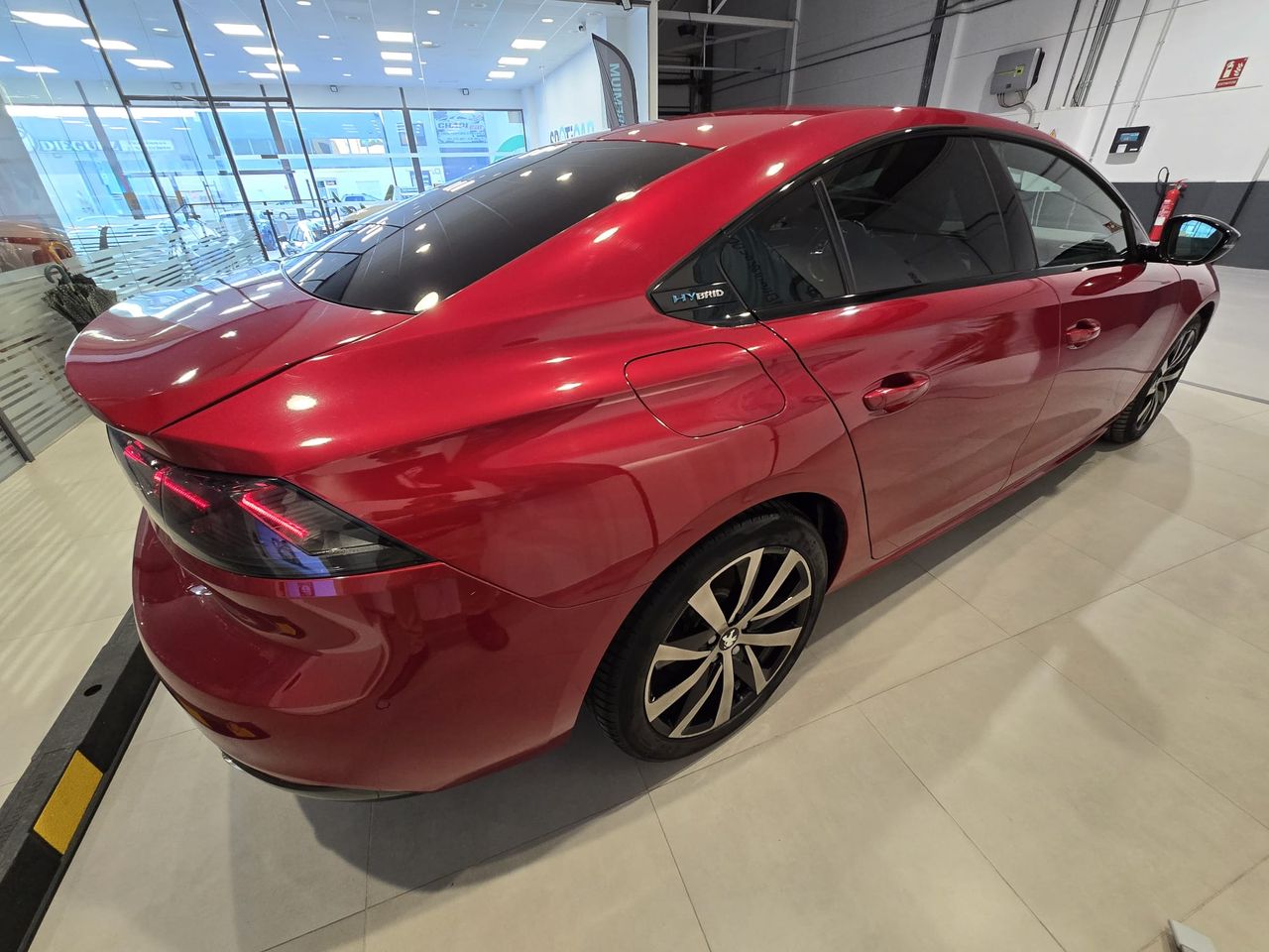 Peugeot 508 Hybrid 508 5P GT Line HYBRID 225 e-EAT8 - Foto 9