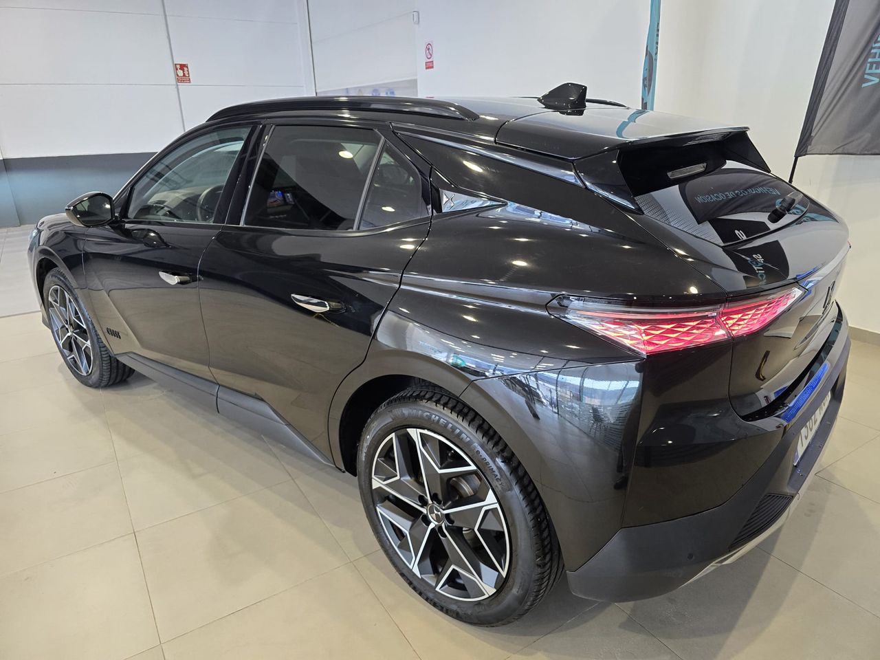 DS DS 4 4 Cross Rivoli PureTech 225 EAT8 - Foto 9