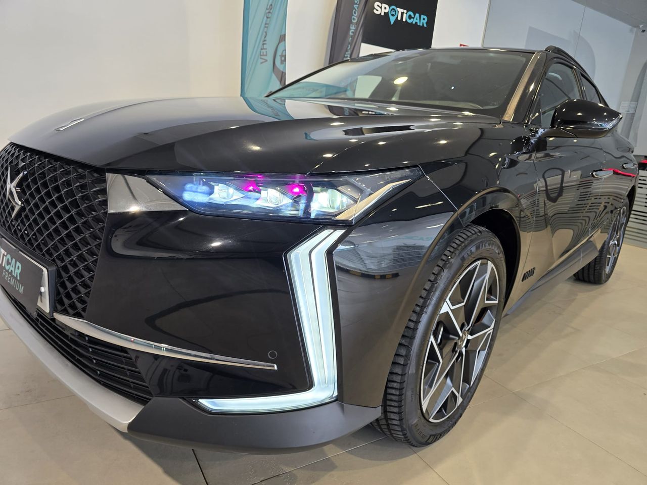 DS DS 4 4 Cross Rivoli PureTech 225 EAT8 - Foto 18