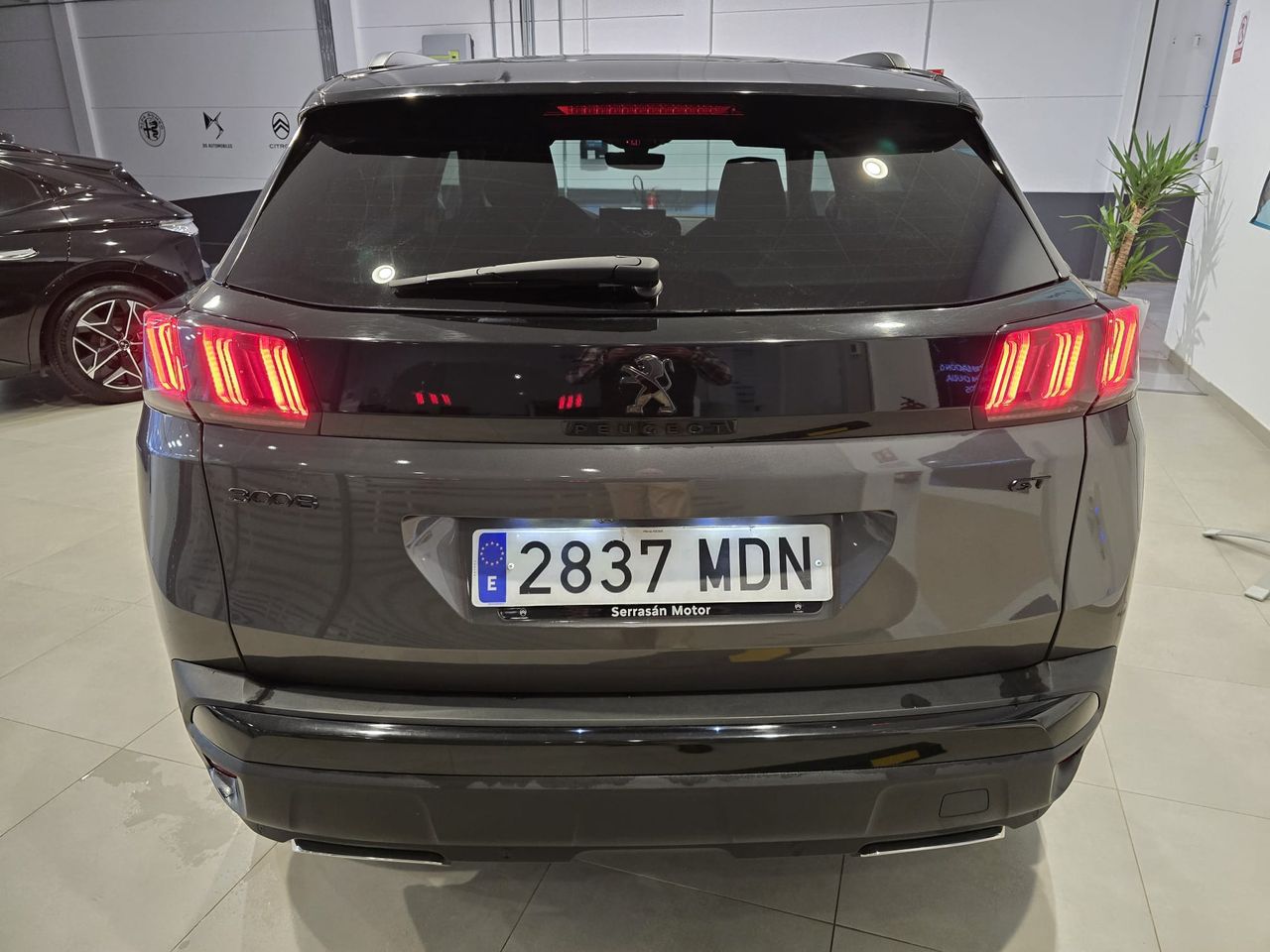 Peugeot 3008 GT PureTech 130 S&S EAT8 - Foto 8