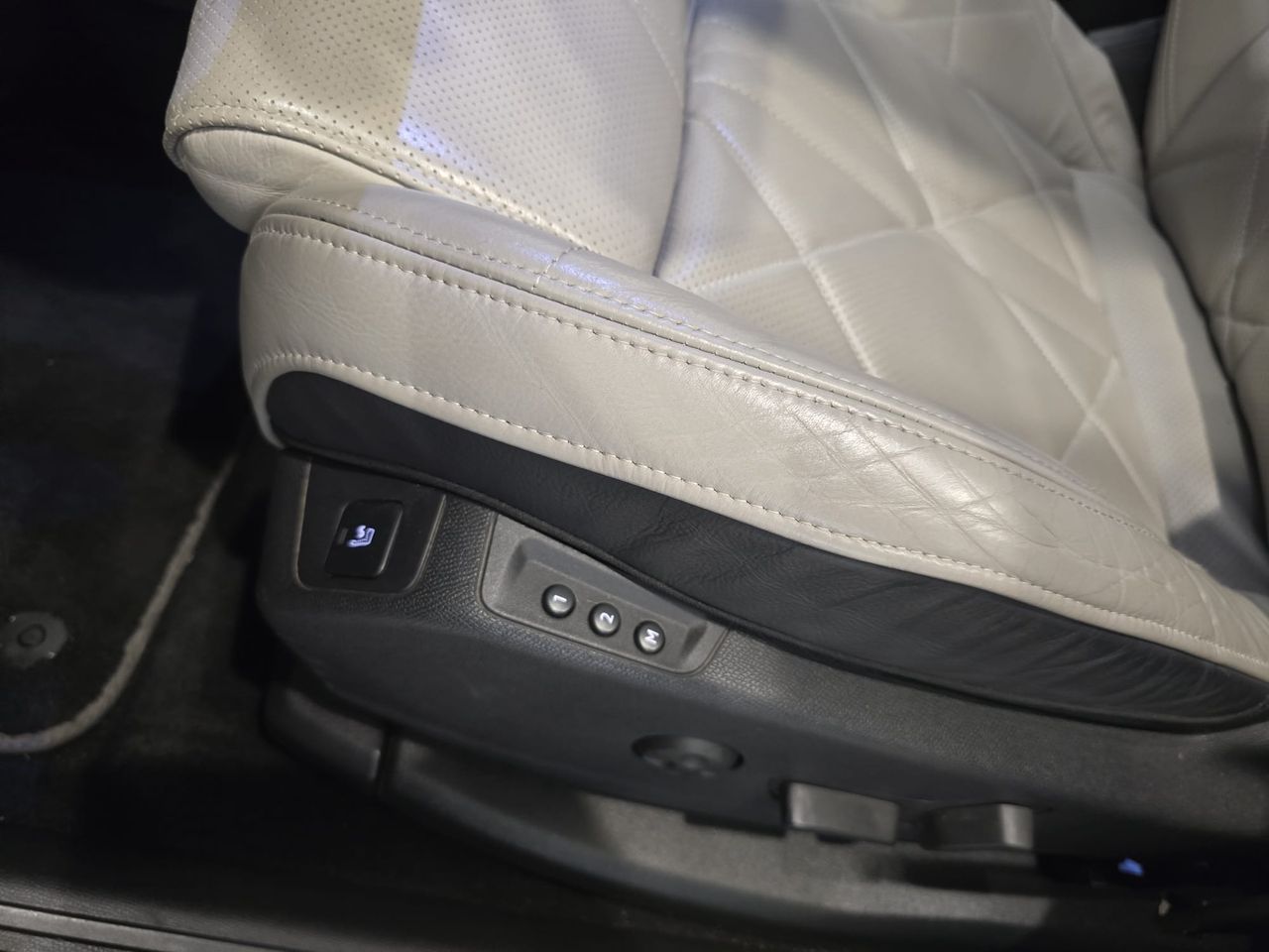 DS DS 7 7 Crossback E-TENSE 4x4 Grand Chic - Foto 18