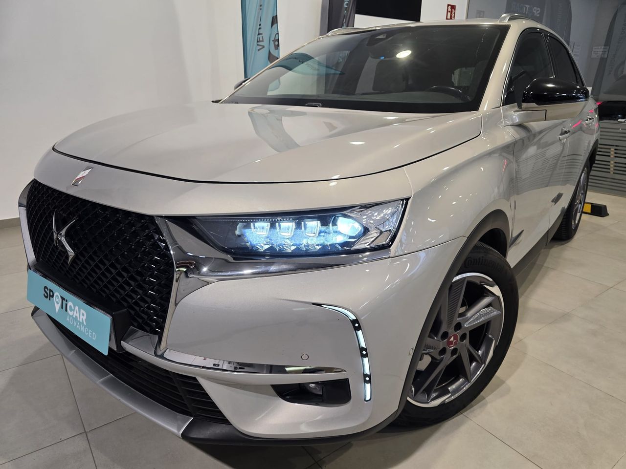 DS DS 7 7 Crossback E-TENSE 4x4 Grand Chic - Foto 3
