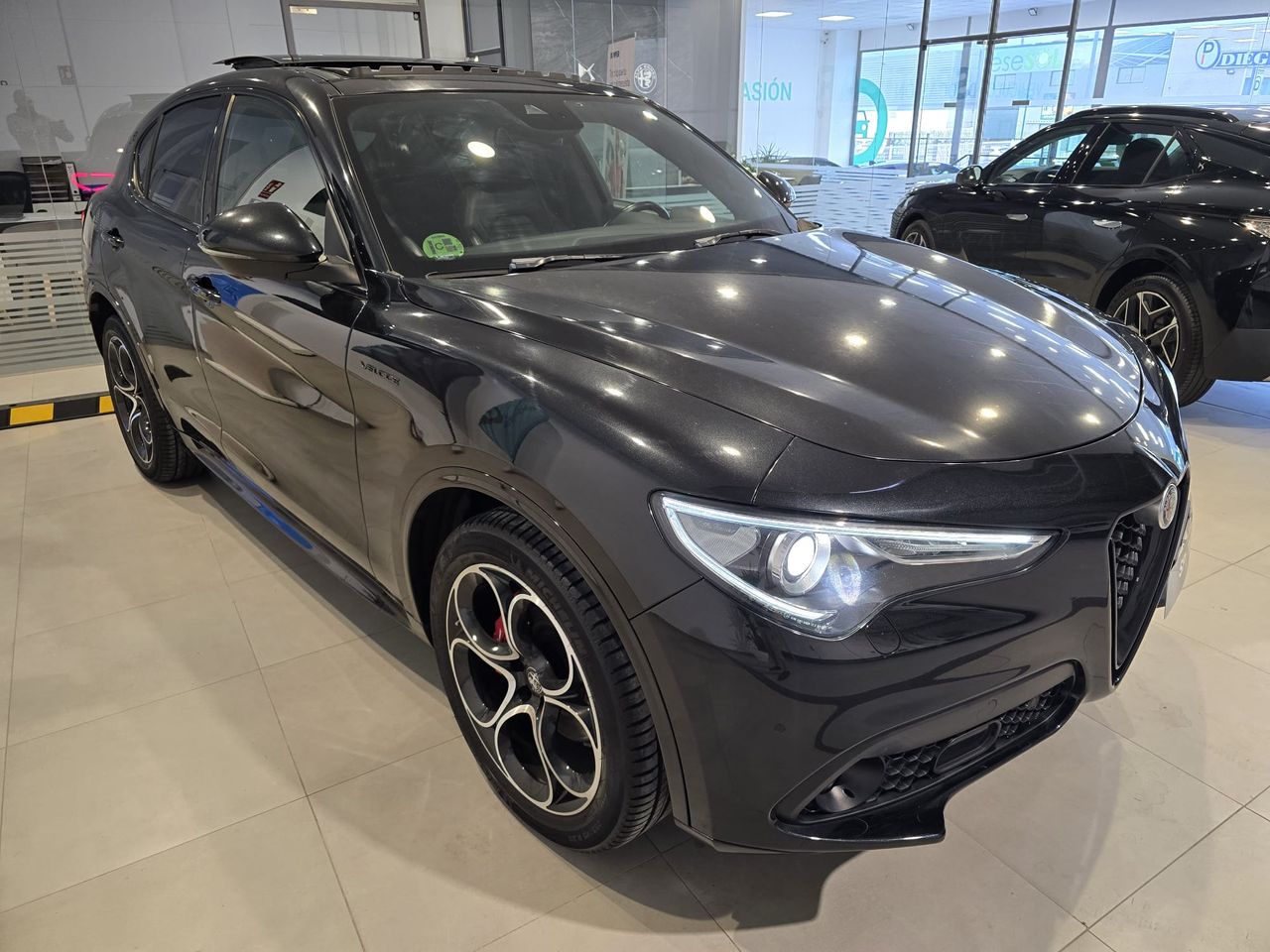 Alfa Romeo Stelvio 2.2 Diesel 154 kW (210 CV) Veloce Q4 - Foto 4