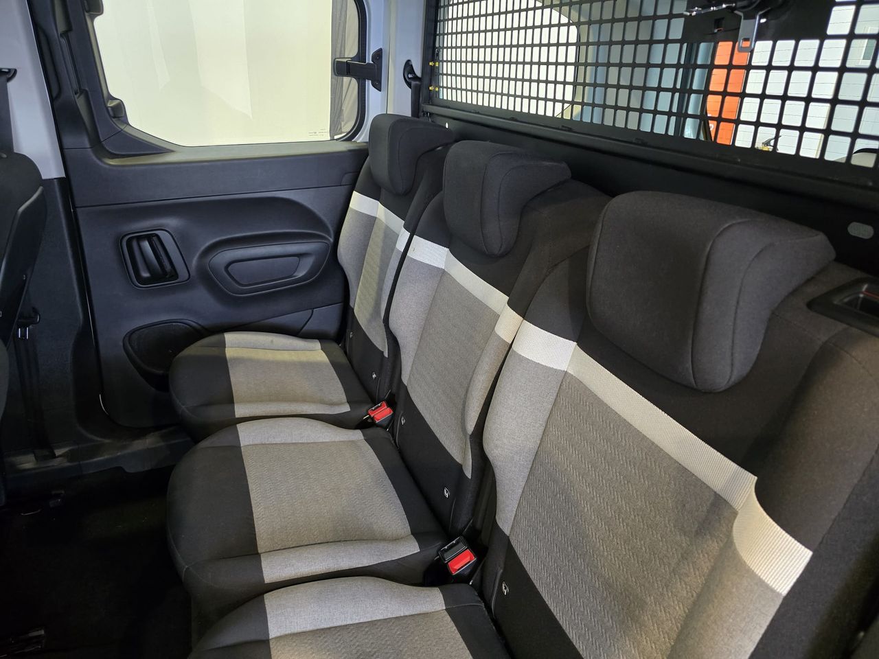 Citroën Berlingo BERLINGO - TALLA M BLUEHDI 100 S&S FEEL BUSINESS N1 - Foto 11