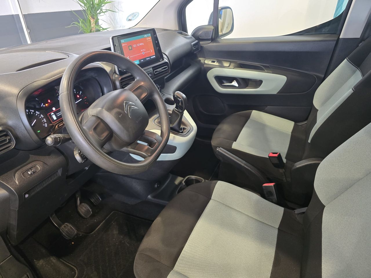 Citroën Berlingo Talla M BlueHDi 100 S&S Feel - Foto 9