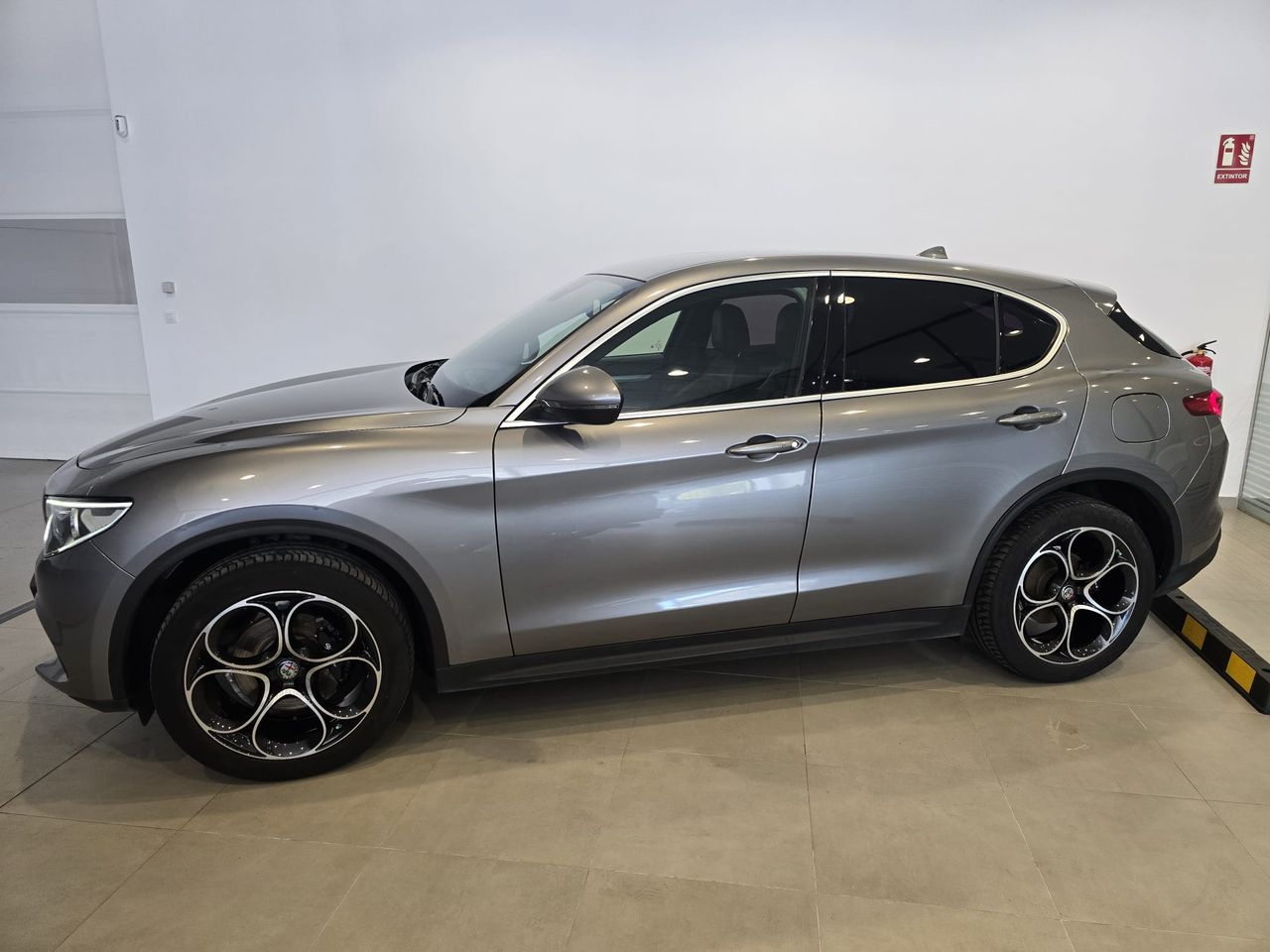 Alfa Romeo Stelvio 2.2 Diesel 154kW 210CV Executive Q4 - Foto 3