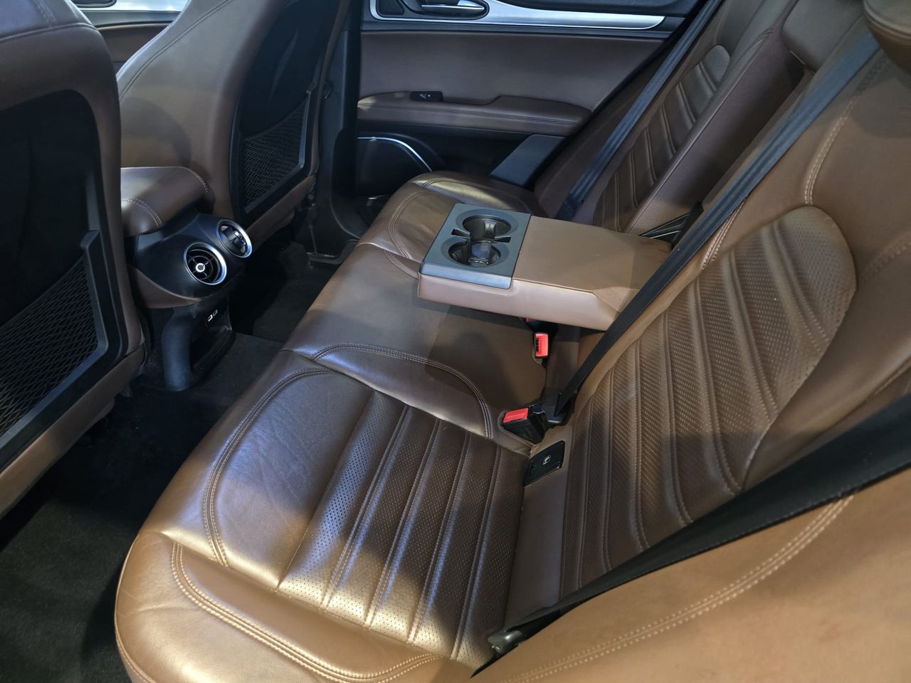 Alfa Romeo Stelvio 2.2 Diesel 154kW 210CV Executive Q4 - Foto 12