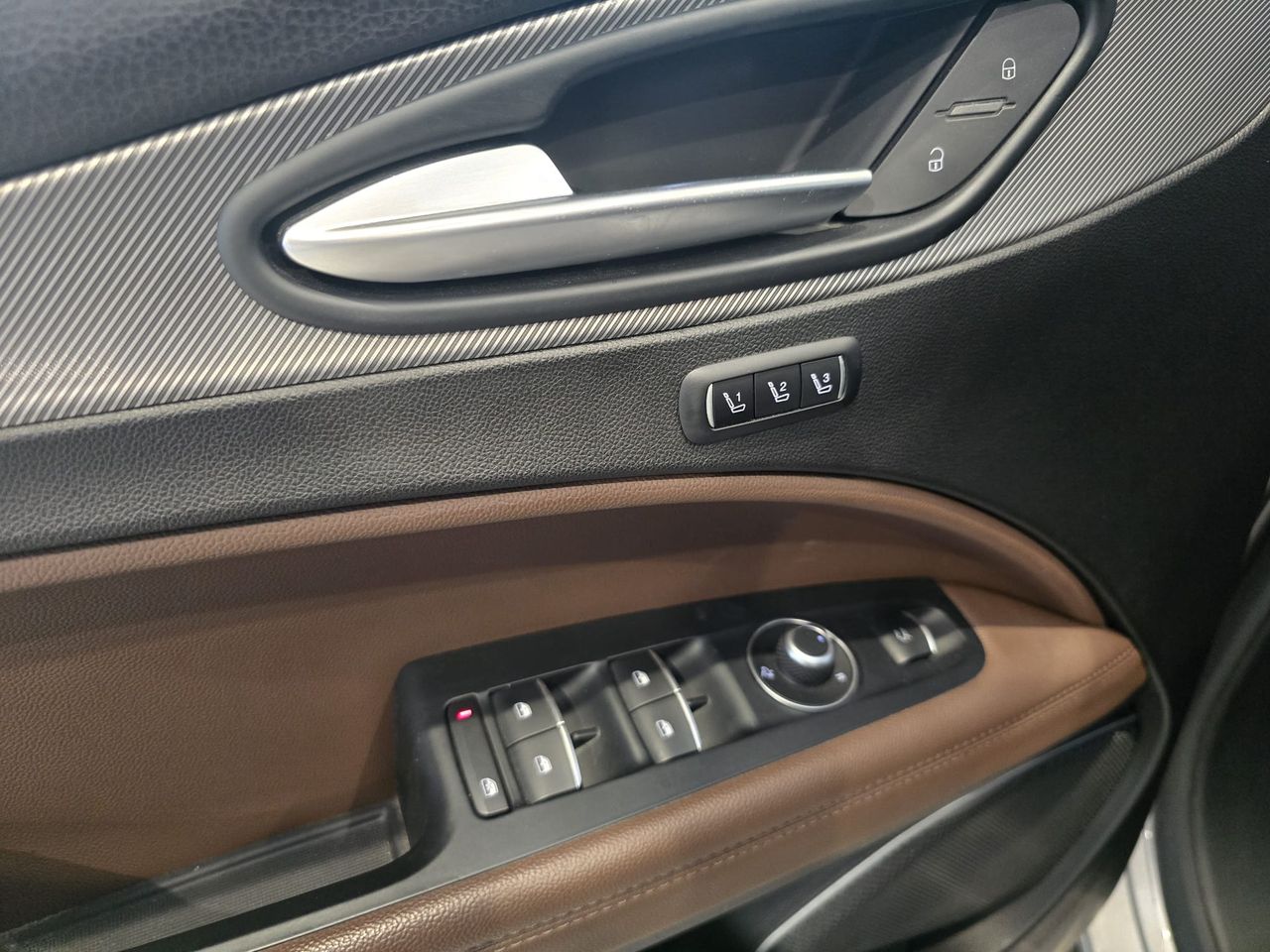 Alfa Romeo Stelvio 2.2 Diesel 154kW 210CV Executive Q4 - Foto 12