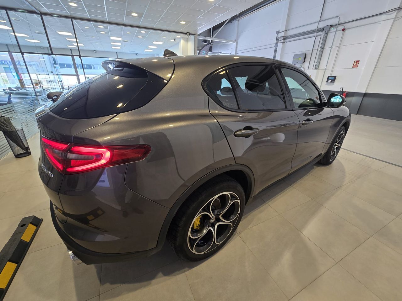 Alfa Romeo Stelvio 2.2 Diesel 154kW 210CV Executive Q4 - Foto 7
