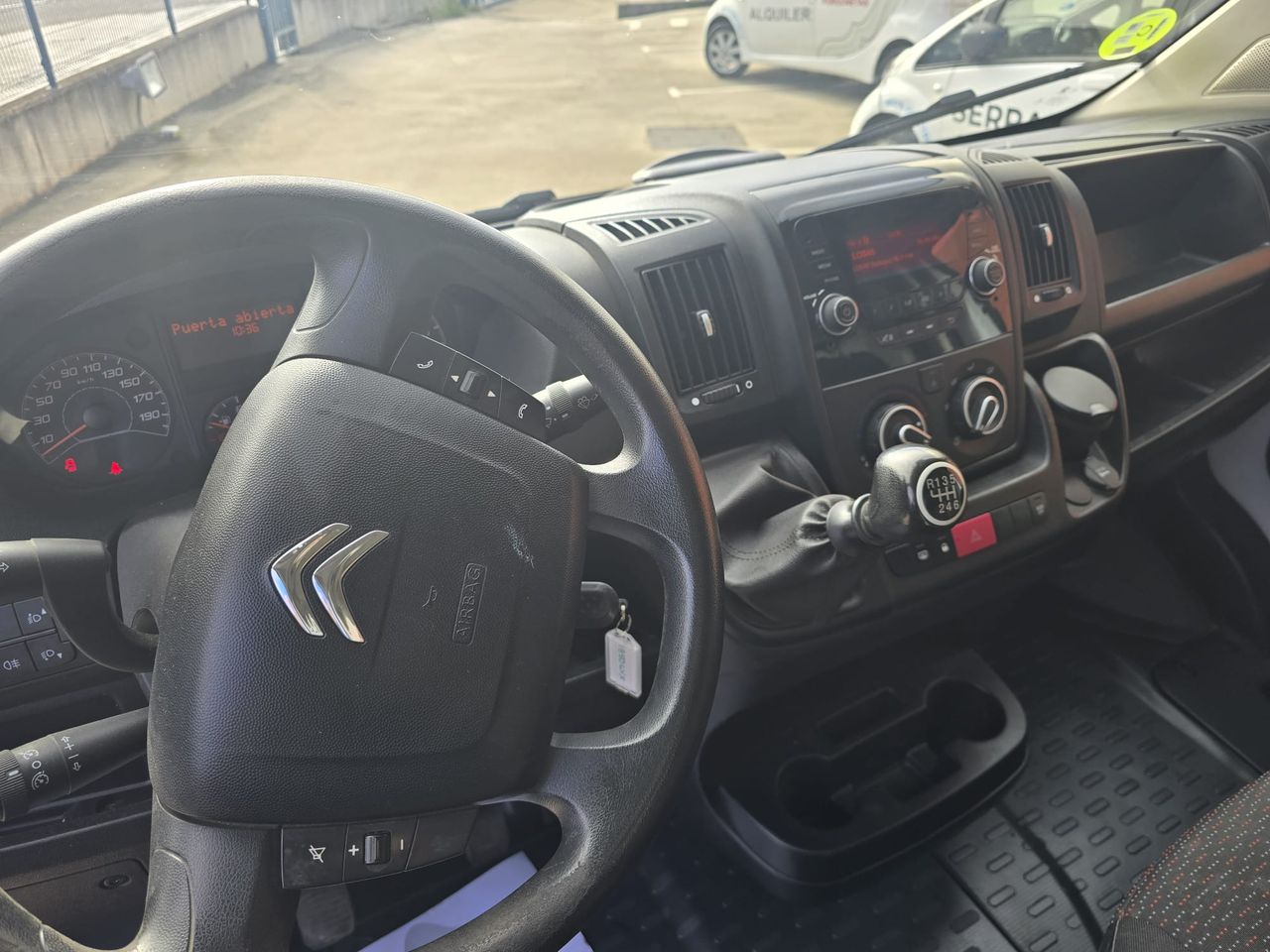 Citroën Jumper Jumper BlueHDi 140 S&S 6v Furgón 30L1H1 - Foto 8