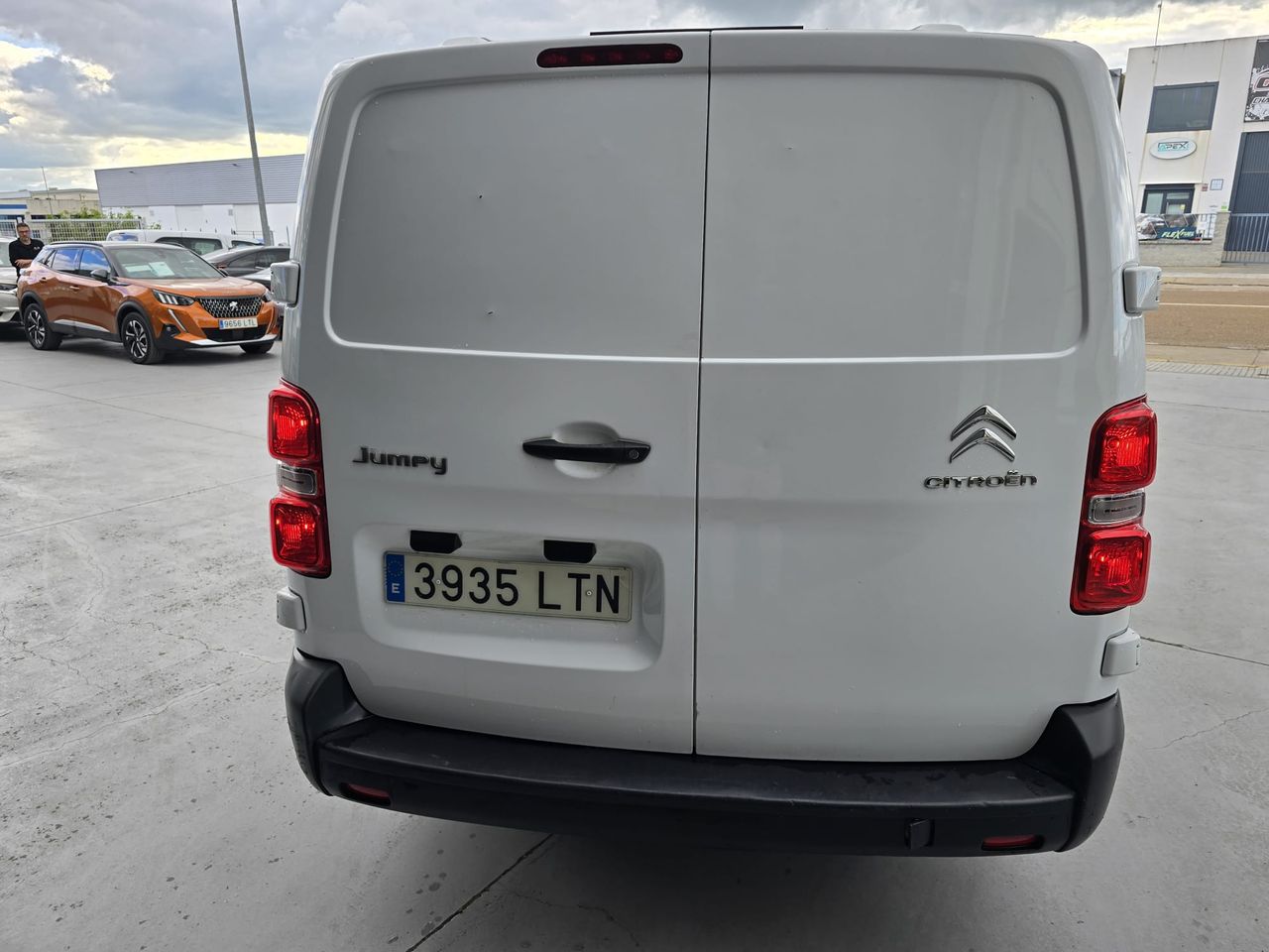 Citroën Jumpy Combi Talla M BlueHDi 120 S&S 6v Confort 5 plazas - Foto 6