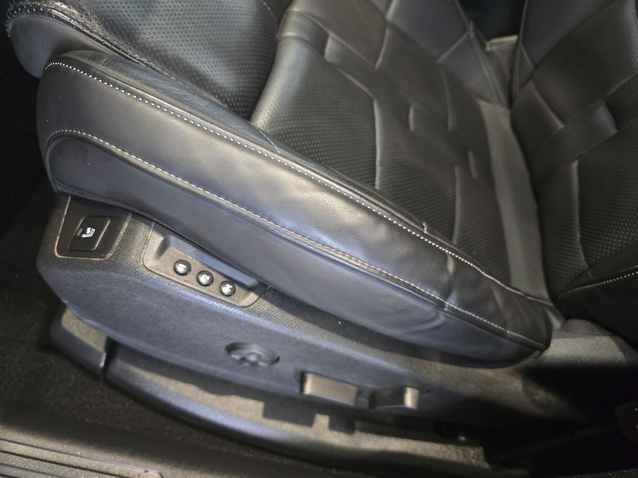 DS DS 7 7 Crossback BlueHDi 180 Automático Grand Chic - Foto 13