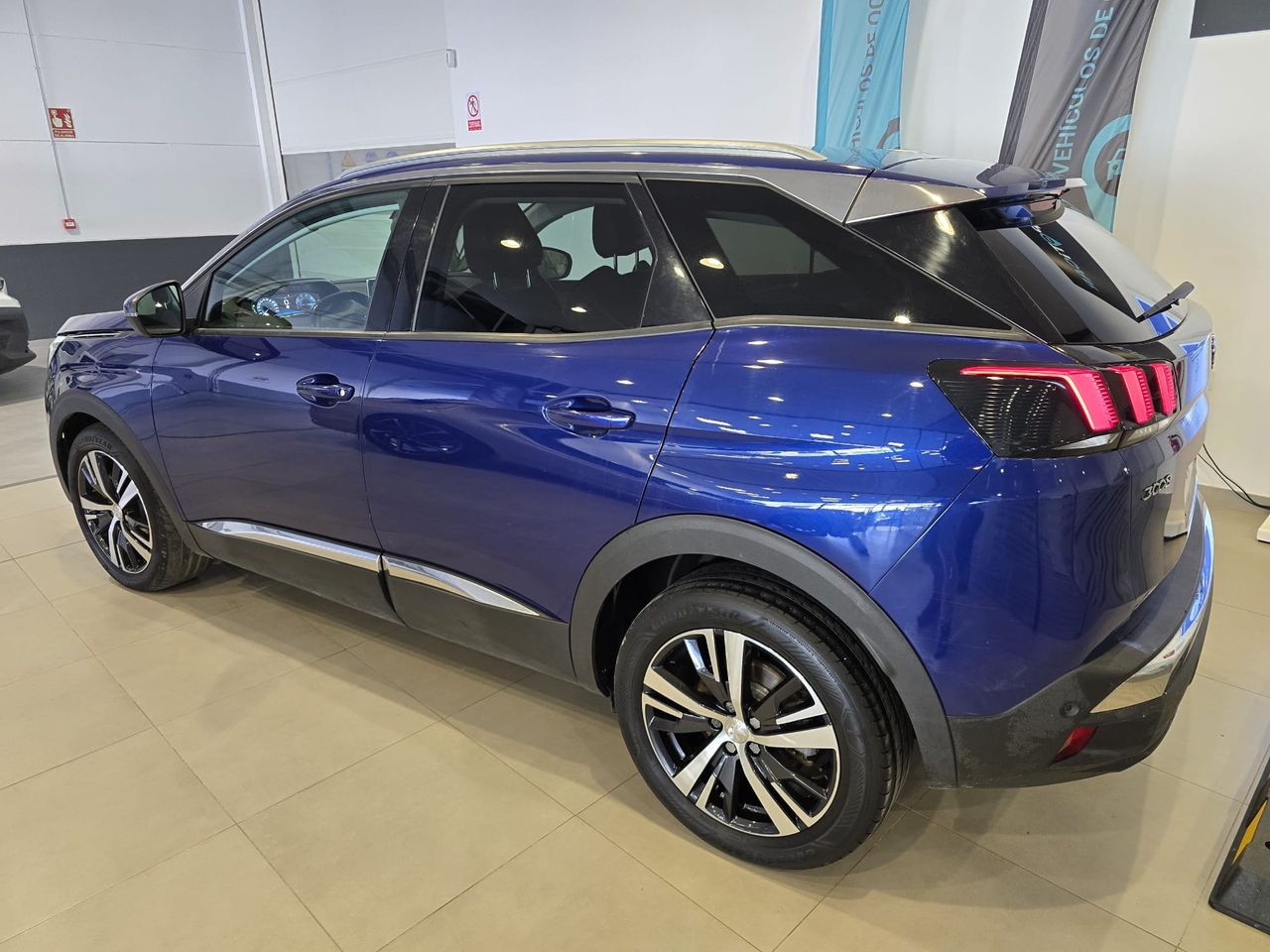 Peugeot 3008 Allure BlueHDi 130 S&S - Foto 7