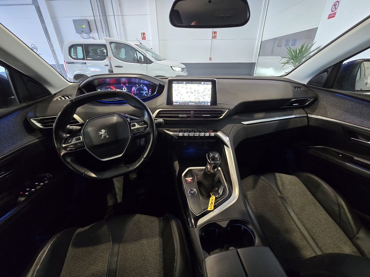 Peugeot 3008 Allure BlueHDi 130 S&S - Foto 9