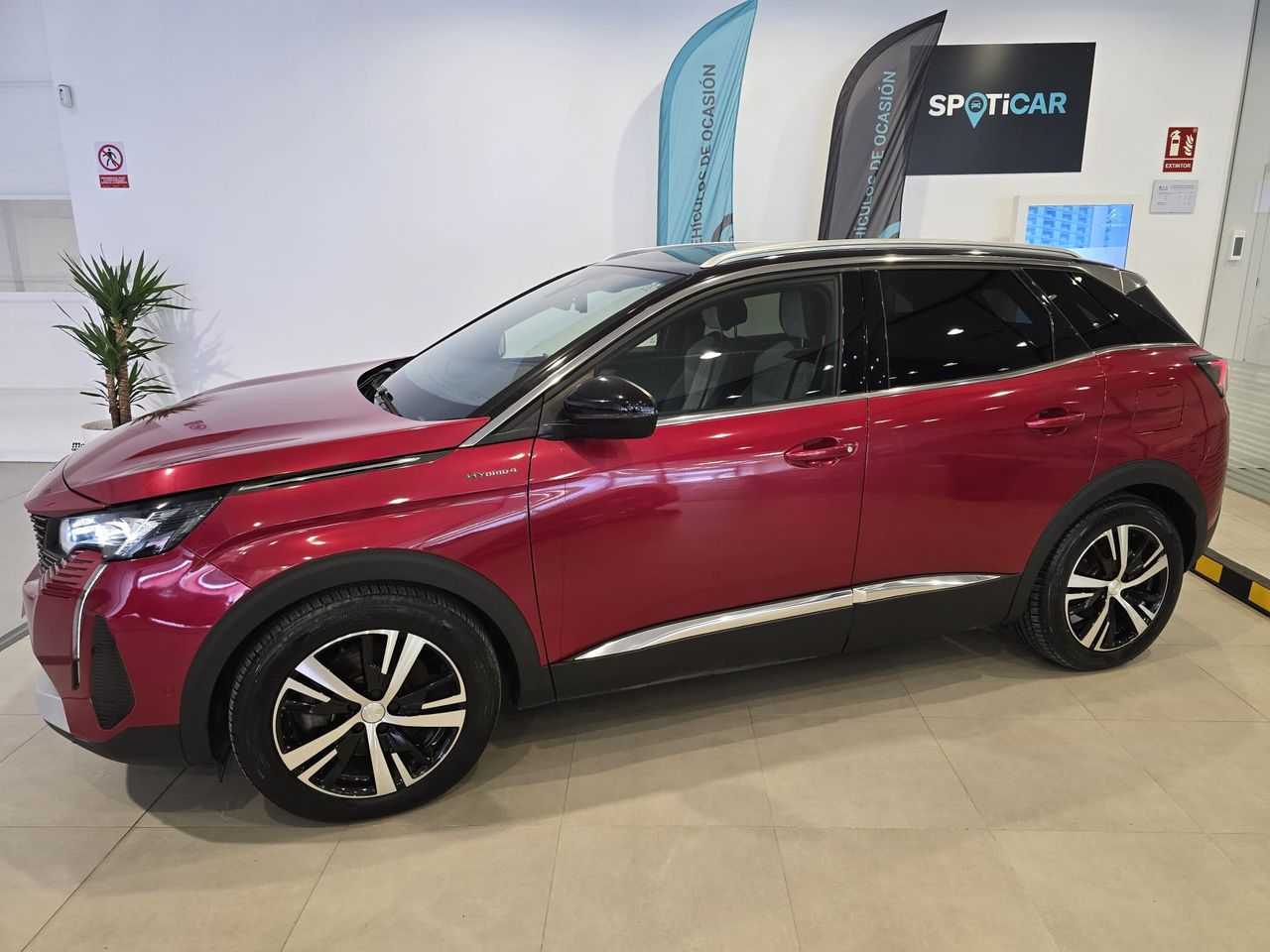 Peugeot 3008 GT Hybrid 300 e-EAT8 - Foto 3